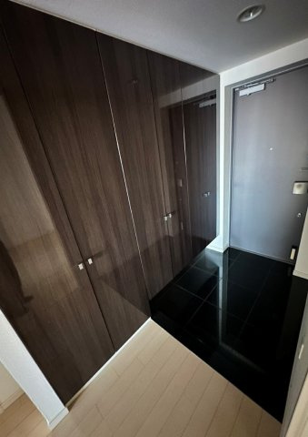 アンビシャスプラザ千葉中央の玄関