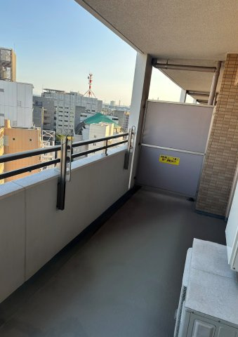 アンビシャスプラザ千葉中央のバルコニー