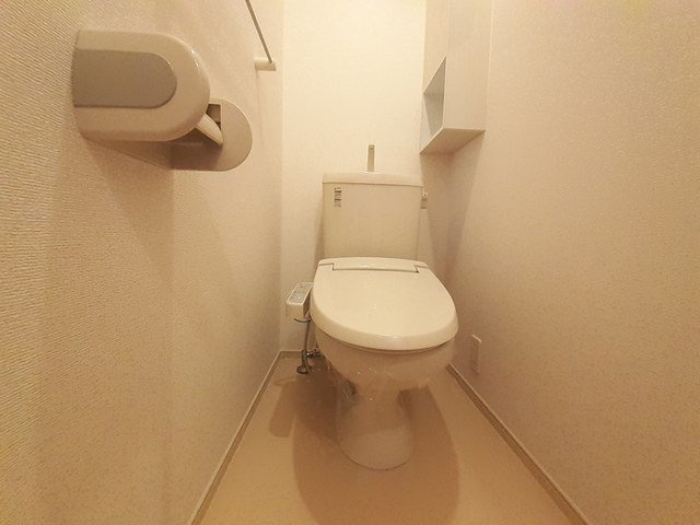 リヴァーサイドレジデンスＢのトイレ