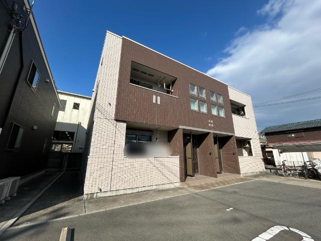 Ｗｅｓｔ　Ｈｏｕｓｅの外観|外観写真（昼）