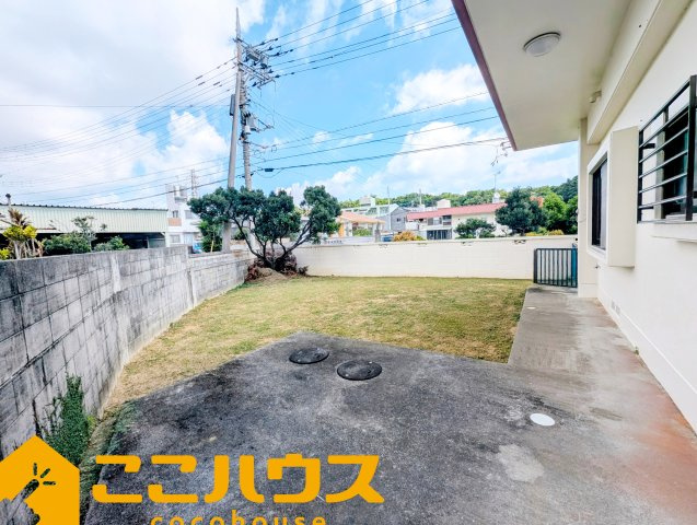 うるま市大田　RC造中古戸建て　米軍賃貸の庭