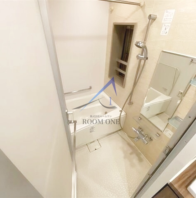 ソルフィエスタ御徒町ベレッツァの浴室|お風呂です。