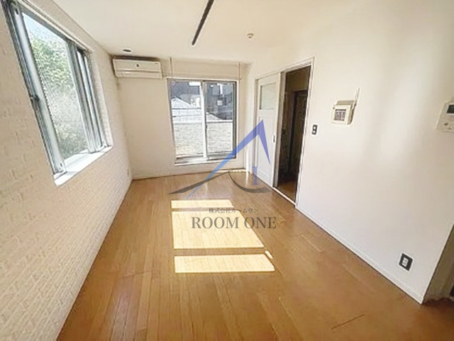 ｔｗ．ｒａｉｎｂｏｗ　Ⅰの居間・リビング|洋室のお部屋です。