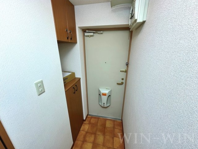 スタジオ・アミの玄関