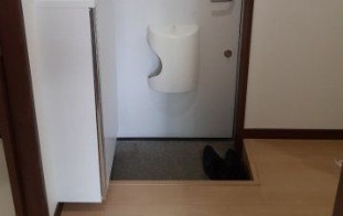 シティハイツ小金井の玄関