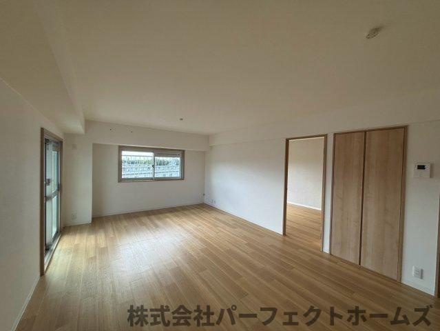 【居間・リビング】の画像