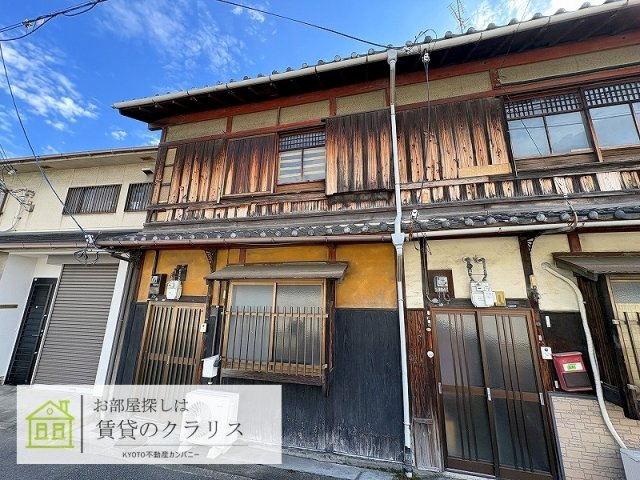 上鳥羽城ケ前町テラスハウスA