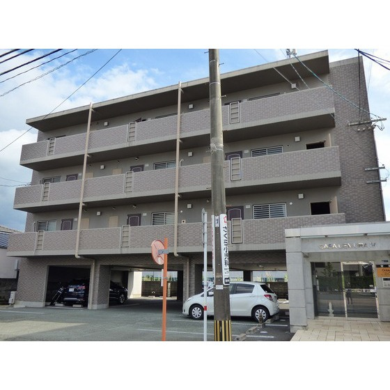 熊本市中央区国府本町の賃貸マンション