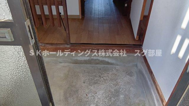 綾部市宮代町明知戸建て住宅の玄関