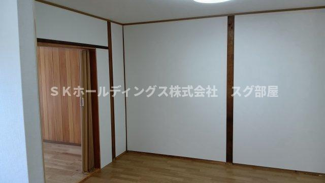 綾部市宮代町明知戸建て住宅の居間・リビング