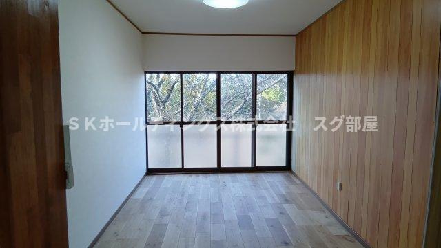 綾部市宮代町明知戸建て住宅の洋室