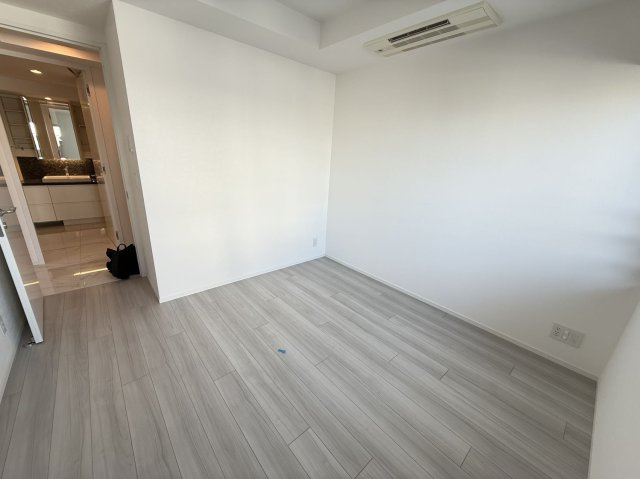 プレミスト白金の洋室