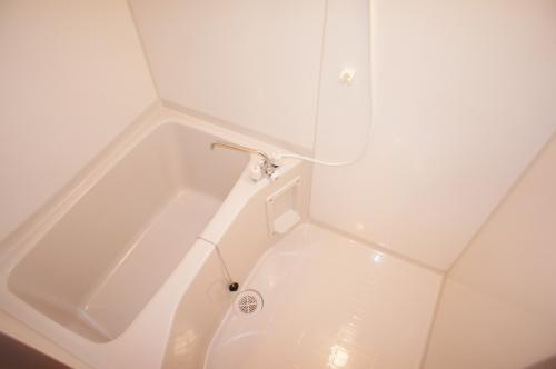 【浴室】 | ガーデンコート船橋 | 日々の暮らしに欠かせないお風呂です