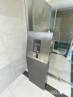 【エントランス】 | スプランディッド甲子園