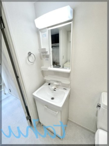 AMFC RESIDENCE SHIMO-OCHIAIの独立洗面台
