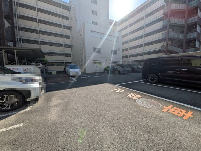 内代コーポの駐車場