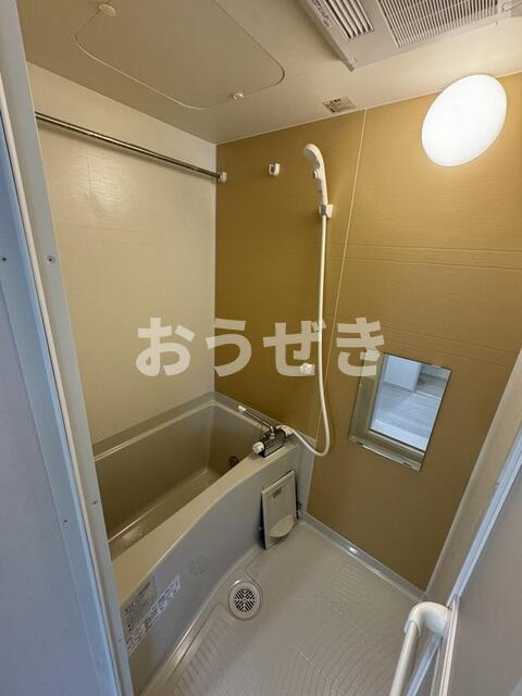 ＭＥＬＤＩＡ蒔田の浴室