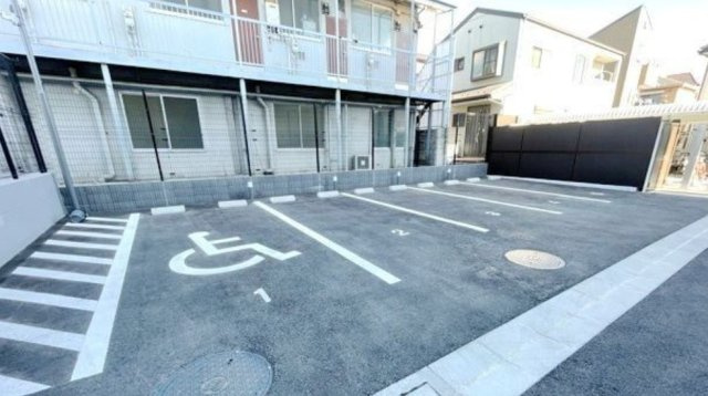 ザ・パークハビオ西大井の駐車場|駐車場完備です
