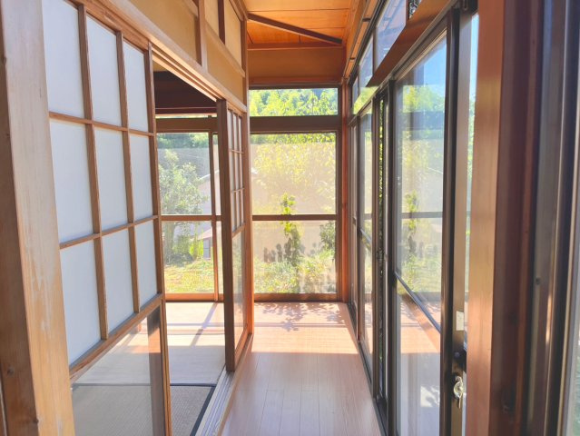 函南町平井戸建の内装