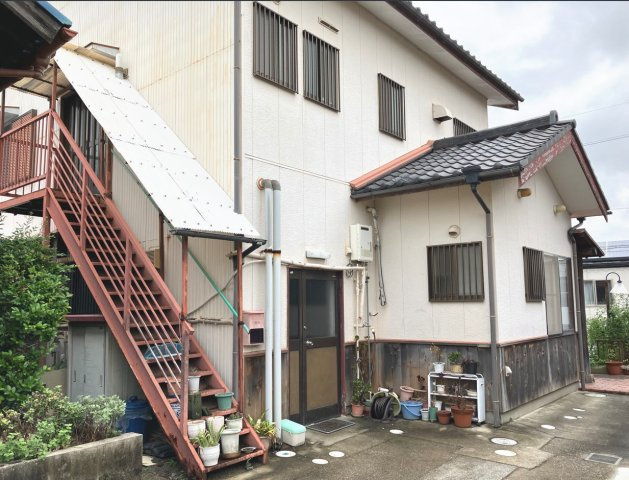 住居兼店舗　碧南市三度山町の外観