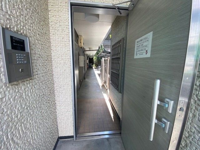 レオネクストラピス　オリゾンのロビー|毎日通るロビーはこのようになっています