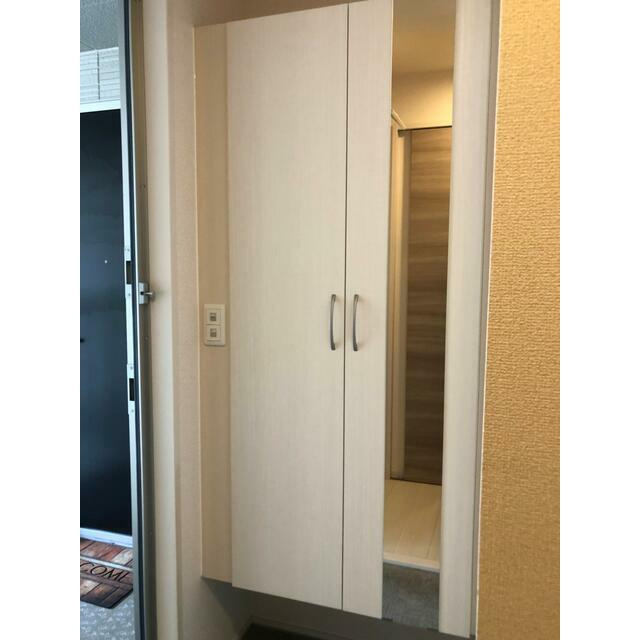 k・プラウドの玄関