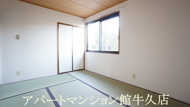 サンハイツ中島の和室