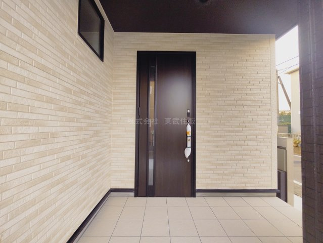【構造・工法・仕様】 | 坂戸市千代田2丁目5期　全5棟　4号棟 | ゆったりとした玄関です