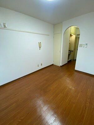 キャッスルマンション大森Ａ号館の居間・リビング