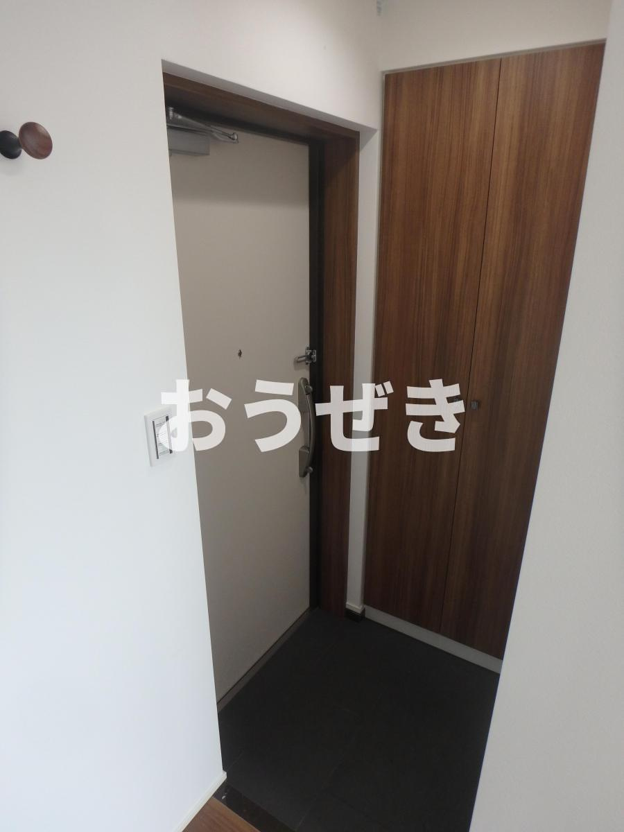 ラ・ファヴォールの玄関