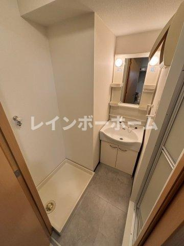 ルピーノの独立洗面台