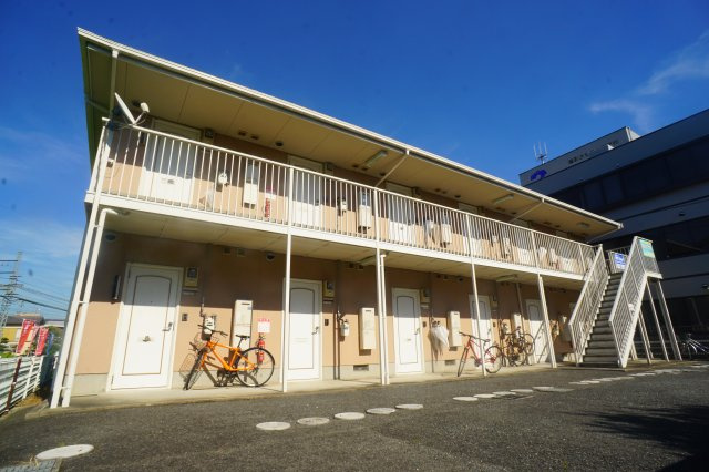 奈良市西大寺新田町のアパート