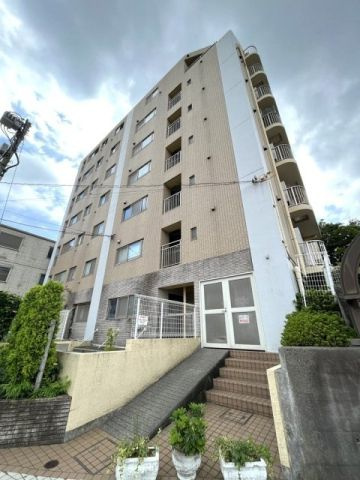 リヴェール池袋の外観