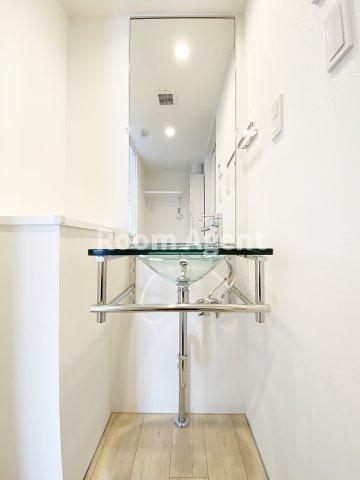quador車道の洗面所