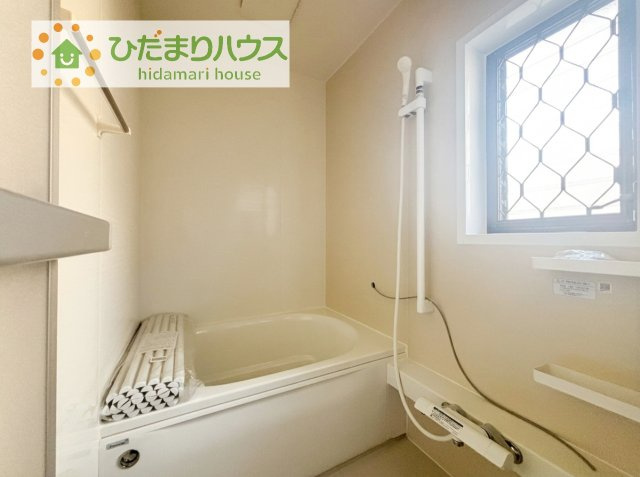 【浴室】 | 筑西市玉戸　中古戸建 | 清潔感のある浴室はゆったり浸かれて日頃の忙しさから解放してくれます(^^♪
