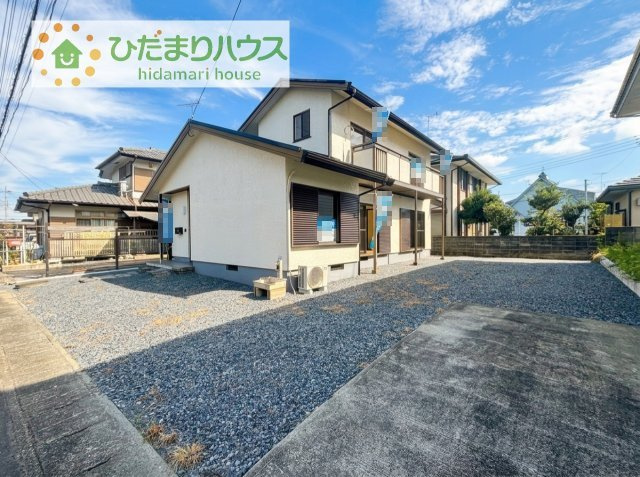 【駐車場】 | 筑西市玉戸　中古戸建 | マイホームなら駐車場代がかかりません！しかも、自宅の駐車場で洗車ができます！今までコイン洗車に行っていた手間も省けて、節約にもつながります(^^♪