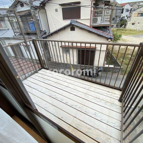 招提南町3丁目リノベ戸建ペット可のバルコニー