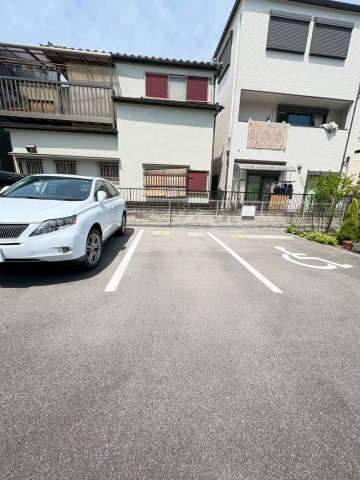NorthField20の駐車場