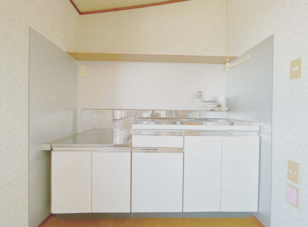富士宮市小泉の中古一戸建のキッチン