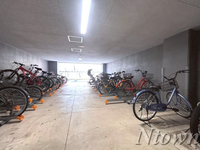 【その他共用部分】 | プレサンスジェネ千種内山 | 駐輪場です