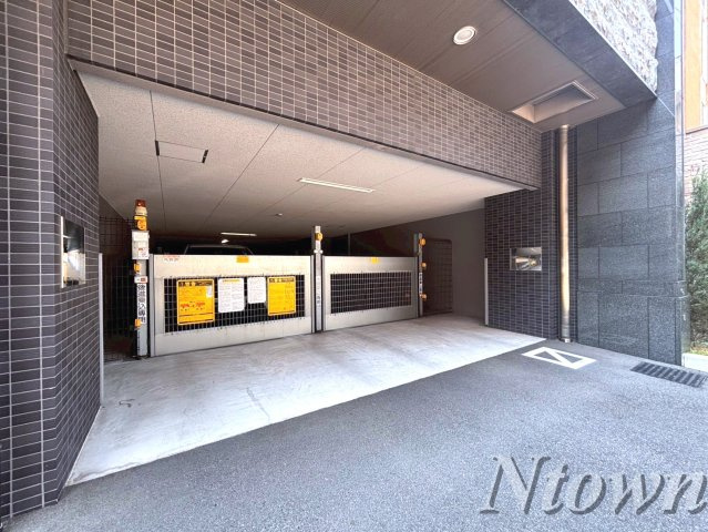 【駐車場】 | プレサンスジェネ千種内山 | カースペースがあります