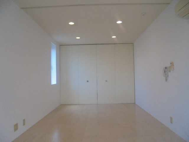 S・HOUSEの洋室
