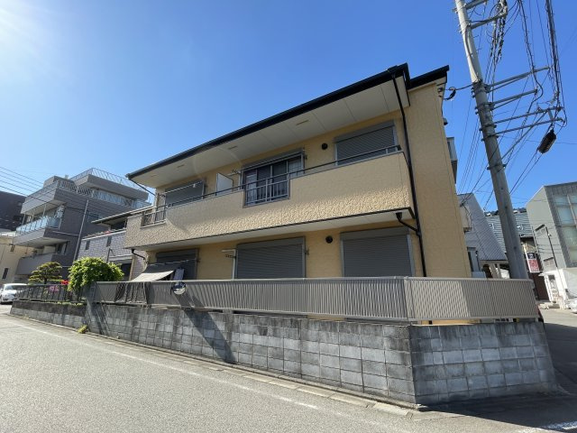 稲城市大丸のアパート