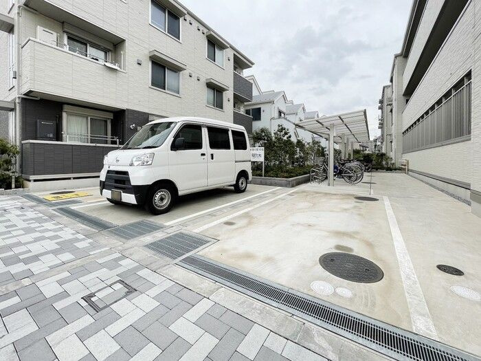 セジュール西台２の駐車場