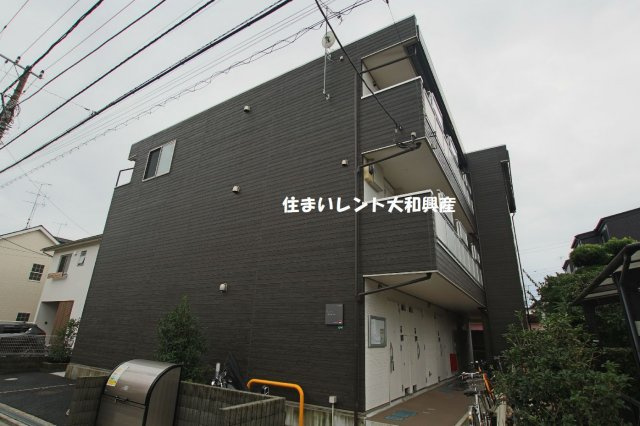 リブリ・茜
