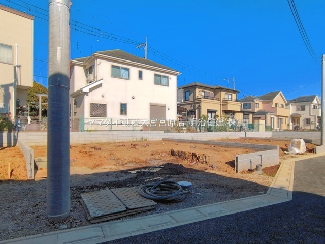 さいたま市見沼区南中丸の前面道路含む現地写真