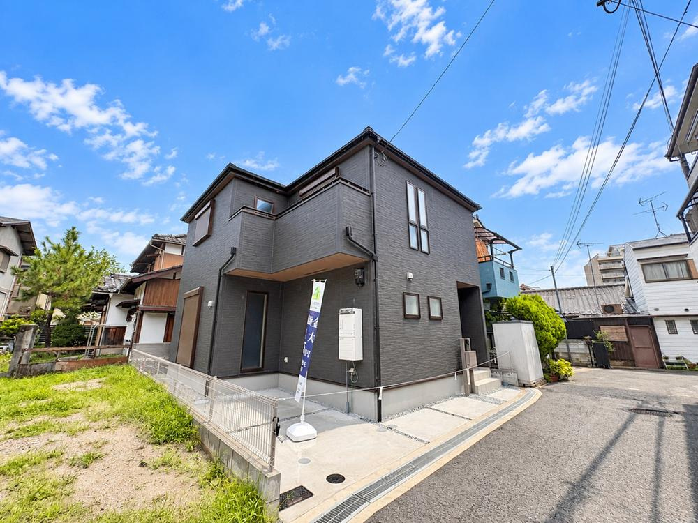 豊中市大島町1丁目　新築戸建の外観|外観もきれいです