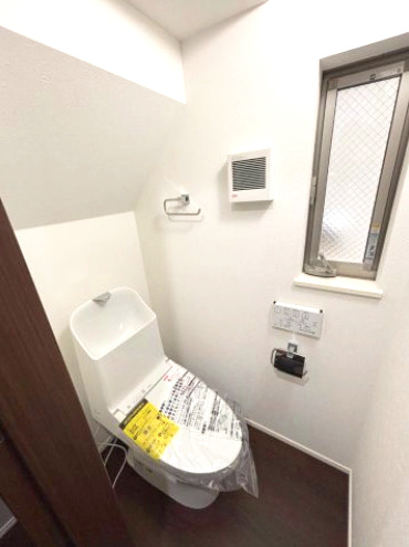 中古戸建　墨田区東向島６丁目　リ　フォーム済のトイレ