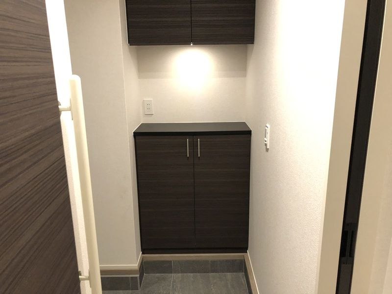 Maison Luxeの収納|シューズボックス♪上には小物が置けますね♪