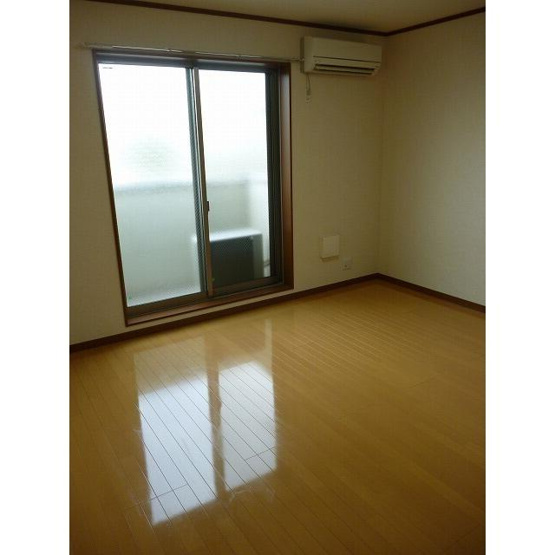【寝室】